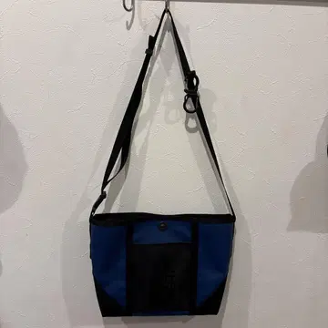 THE NORTH FACE 숄더백 청흑