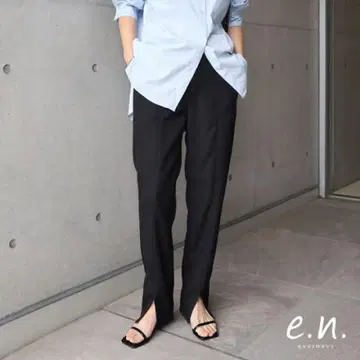 슬릿 스트레이트 팬츠 S