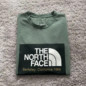 THE NORTH FACE 올리브 그린 T셔츠