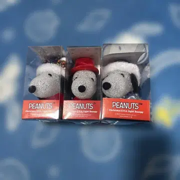 PEANUTS 크리스마스 E.V.A 라이트 스누피 3체 세트