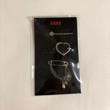 HANA BADLOVE 굿즈 헤어핀