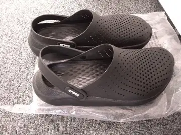 crocs 블랙 사보 클로그 샌들