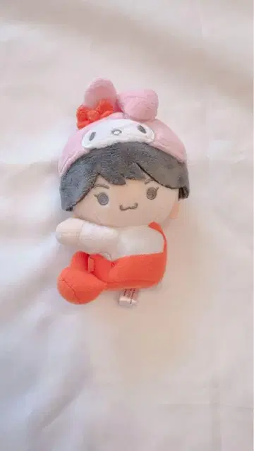 마이멜로디 봉제 인형과 마스코트