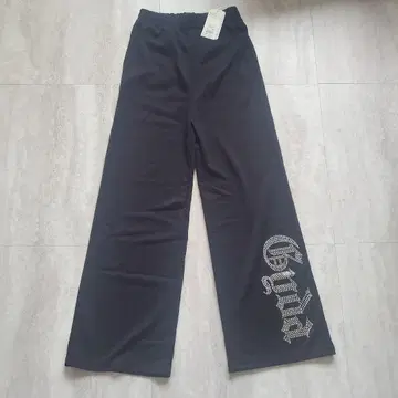 GYDA 제이 라메 플레어 팬츠