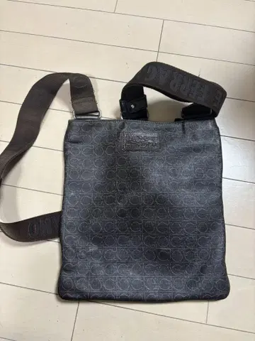 FEDEGAMO 다크 브라운 숄더백