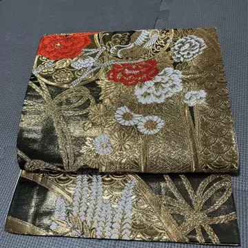 화려한 꽃무늬 전통 후쿠로 오비