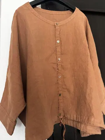 예약. 새상품 nest Robe 블라우스 상의. 네스트로브