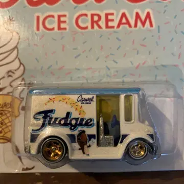 HOTWHEELS CARVEL BREAD BOX 미니카
