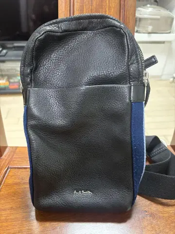 폴 스미스 숄더백 블랙/파랑