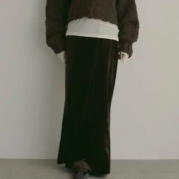 I 라인 벨로아 스커트