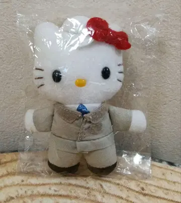 헬로키티 작업옷 봉제 인형 키링