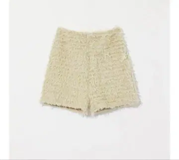 Eaphi FLUFFY SHORT PANTS 베이지