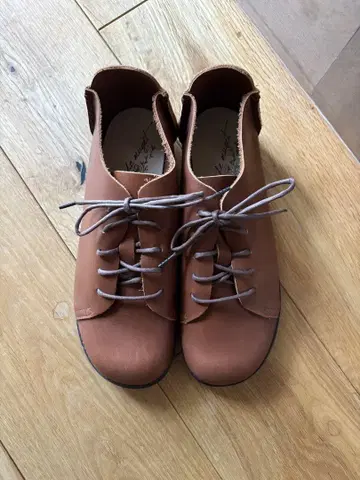 아로마도뮤게 가죽 플랫슈즈