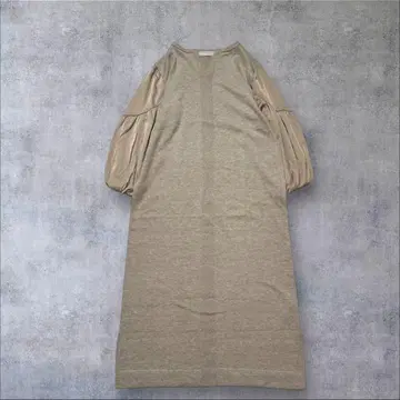 새상품급 오드리앤존와드 새틴 벌룬 슬리브 니트 원피스