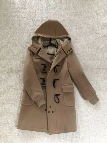 두지엠 클라세 베이지 더플 코트 후드 부착