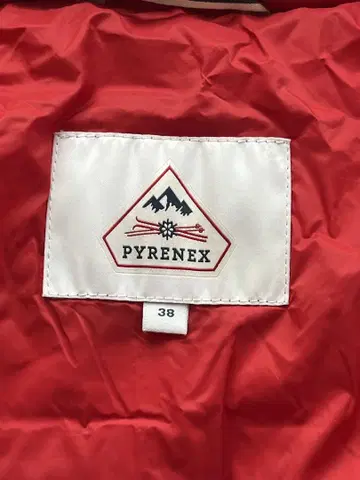 PYRENEX SPOUTNIC SOFT JPN 38 사이즈 다운 자켓