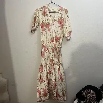 원더풀 월드 토끼 패턴 원피스
