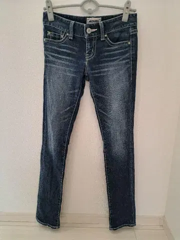 MOUSSY 다크 블루 슬림핏 데님