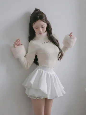 [ 미사용 새상품 ] Darich 스무스 퍼 리브 니트탑