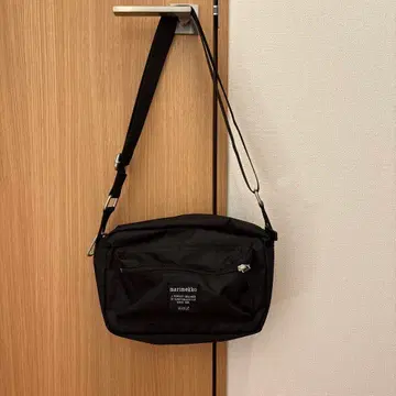 마리메꼬 블랙 숄더백