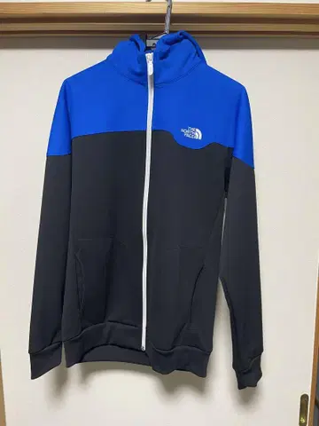 [ 새상품 ] THE NORTH FACE 풀 집업 후드티 파랑 블랙