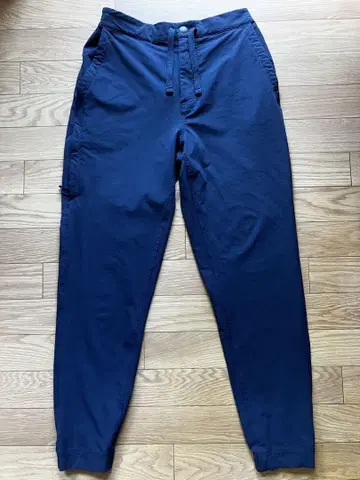patagonia 파타고니아 남성용 스카이트라베러 팬츠 네이비 사이즈 S