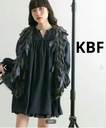 KBF 드로스트 슬리브 미니 원피스 가을/겨울 긴팔 볼륨 원피스 돌려입기