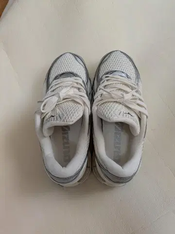 미즈노 웨이브 라이더 화이트/실버