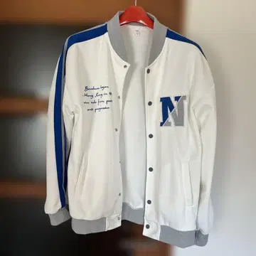 화이트/블루 바시티 자켓 2XL(XL) 특가 상품 저렴하게 해드립니다
