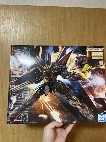 MG 1/100 블리츠 건담