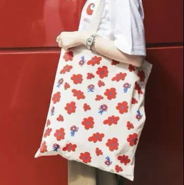 새상품 어반 리서치 미야쿠미야쿠 토트