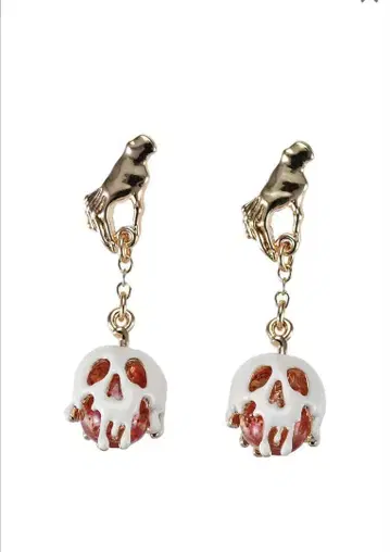 마녀 귀걸이 스윙 독사과 백설공주 DISNEY VILLAINS