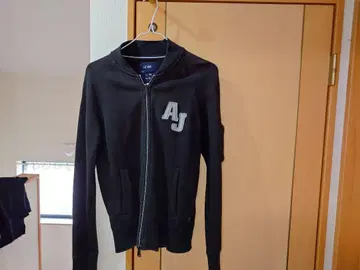 Armani Jeans 블랙 점퍼 EU M / US S
