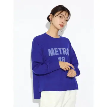 스콧 클럽 블루 라메 로고 하이 게이지 니트