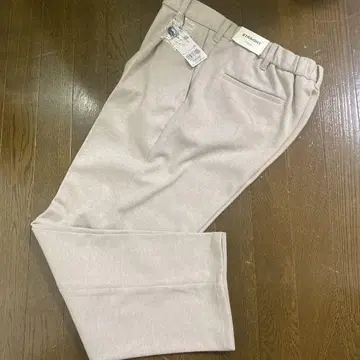 준 레드 팬츠