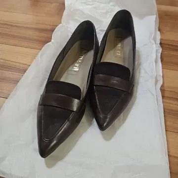[새상품급 23.5cm] LE TALON 로퍼 다크 브라운
