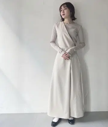 CLEIO 2WAY 비대칭 원피스