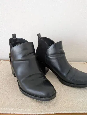 ZARA 사이드 고어 부츠 블랙 가죽 스웨이드