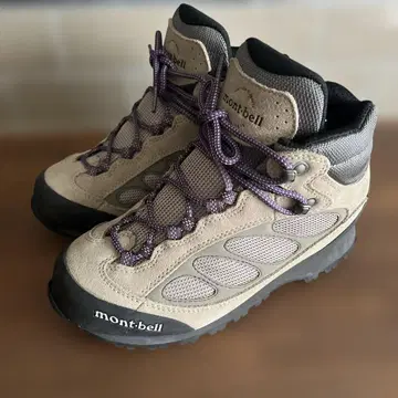 몽벨 트레킹 슈즈 23cm
