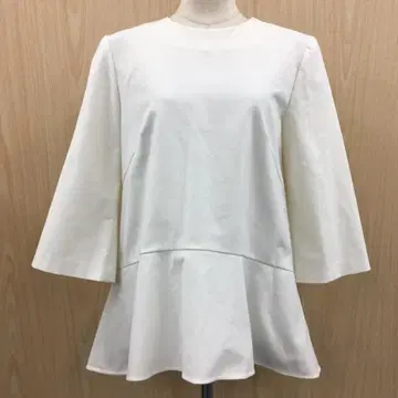 ADORE 7부 소매 러플 프릴 탑 F1009A13