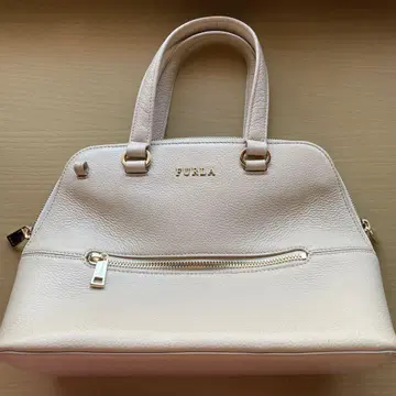 FURLA 백