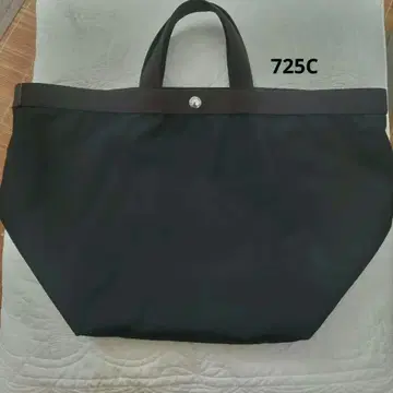 에르베샤 펠리에 725 느와르 x 모카