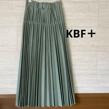 KBF + 인조 가죽 플리츠 스커트 탁한 그린