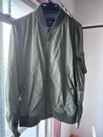 ALPHA INDUSTRIES MA-1 플라이트 자켓 X-LARGE