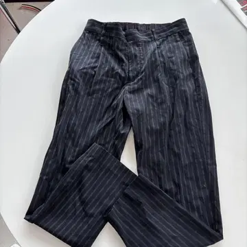 네이비 스트라이프 슬랙스