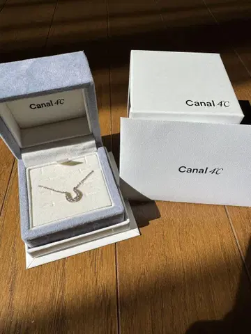 Canal 4C 실버 목걸이