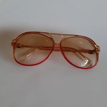 Elegance 안경 1983