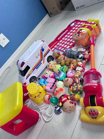 호빵맨 완구 세트 구급차 완구