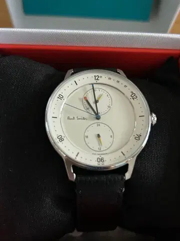Paul Smith 아날로그 쿼츠 손목시계 미우라 하루마 사용