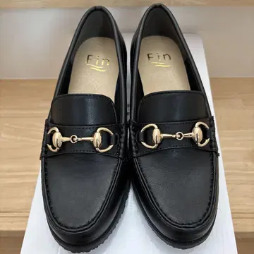 핀 비트 로퍼 블랙 미사용 새상품